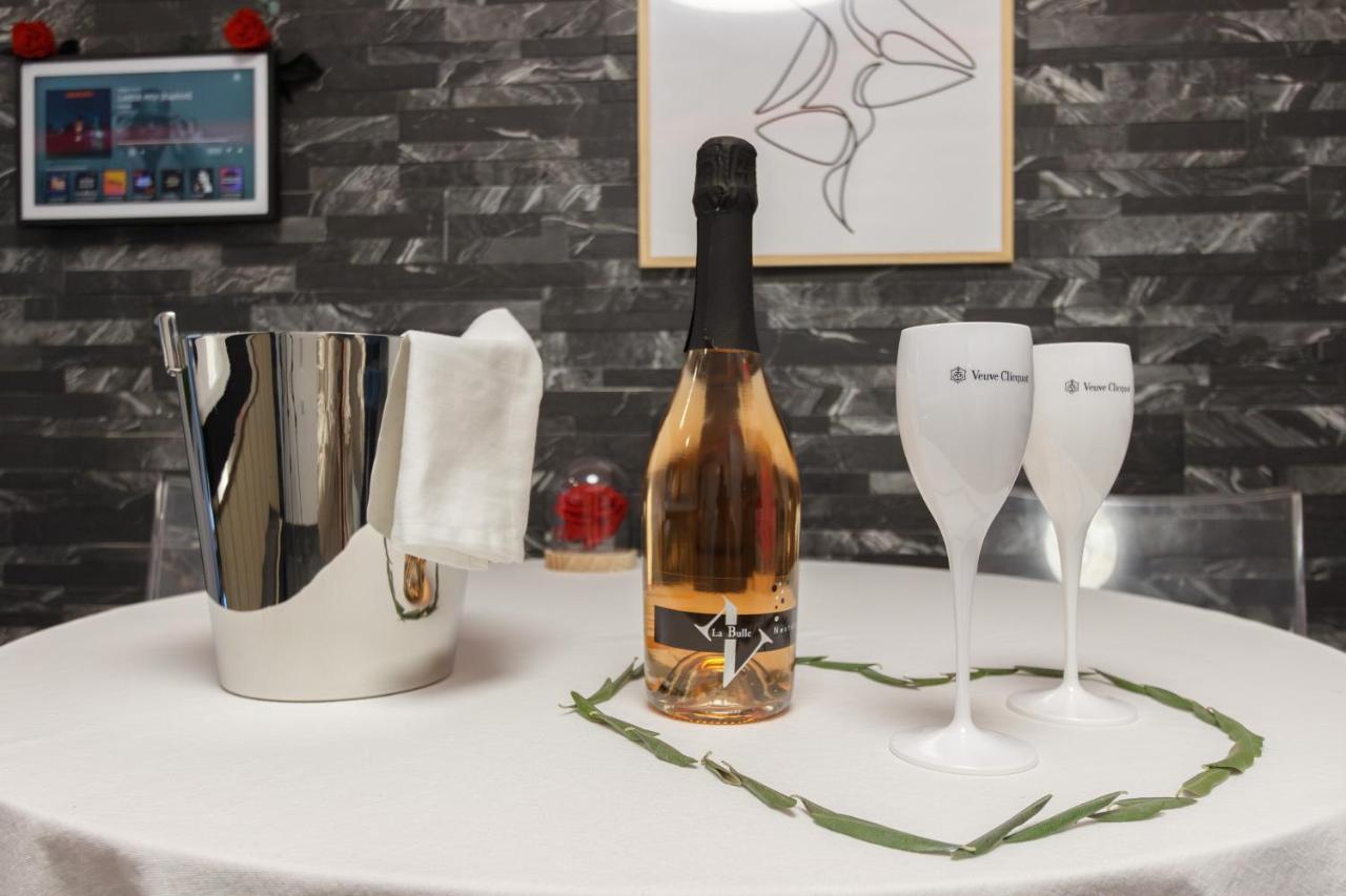 Casa Amor & Spa, Appartement Suite Jacuzzi & Piscine Chauffee Montfort-sur-Argens 외부 사진
