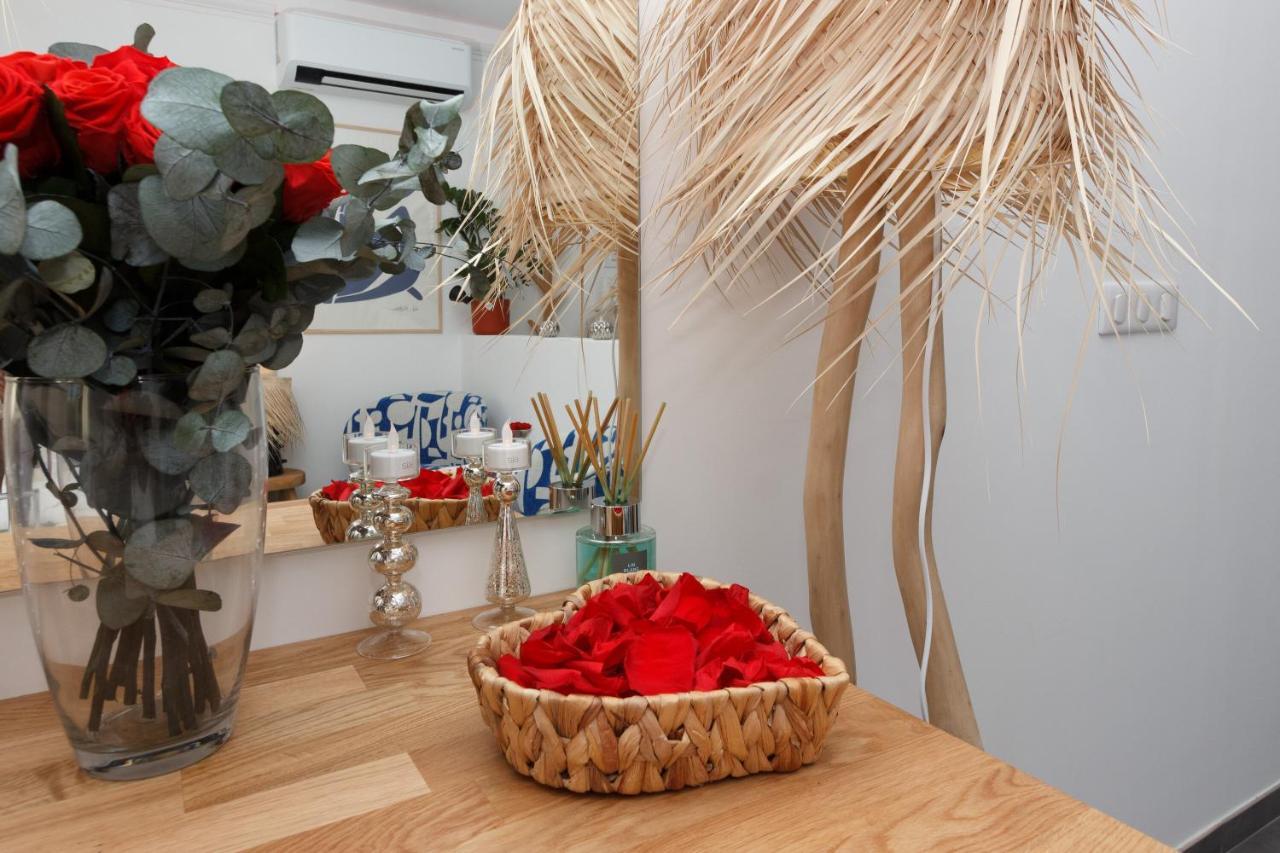 Casa Amor & Spa, Appartement Suite Jacuzzi & Piscine Chauffee Montfort-sur-Argens 외부 사진